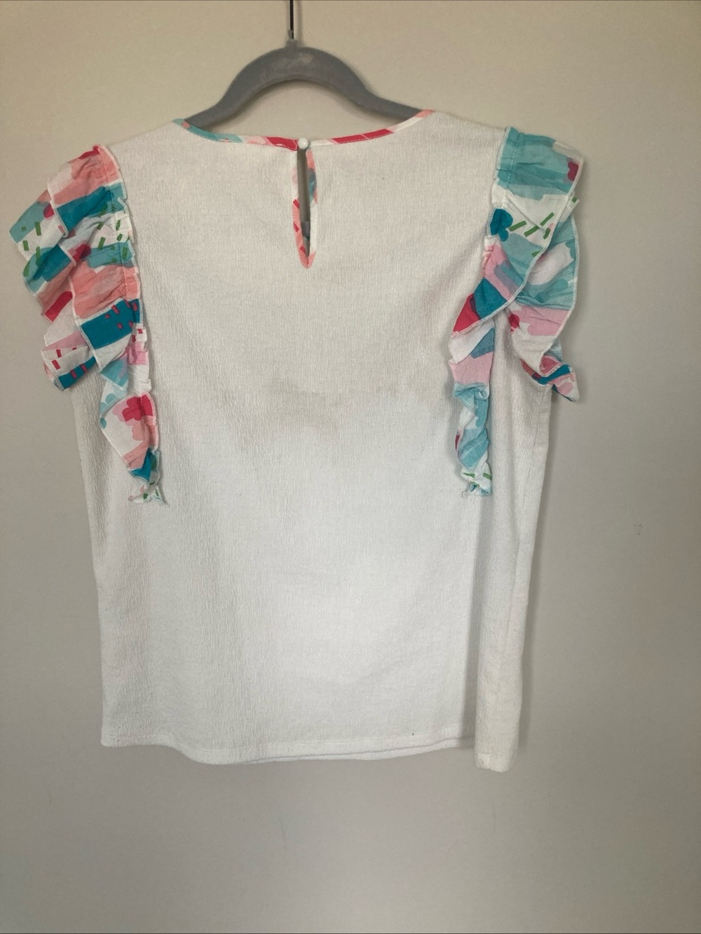 THML Women’s S Top Shirt Blouse Flutter Pleated Sleeve White Multicolor Boho - Picture 12 of 12